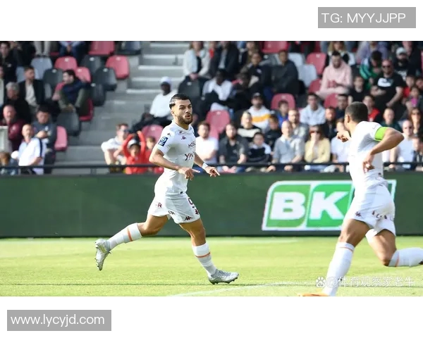 足球世界杯外围赛热门球队晋级形势深度预测与未来走势分析 足球世界杯外围赛热门球队晋级形势深度预测与未来走势分析